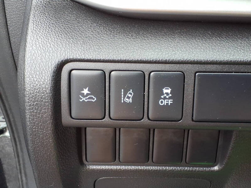 2024 Mitsubishi Eclipse Cross LE