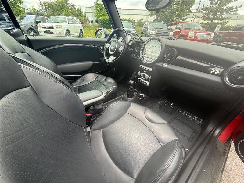 2010 MINI Cooper John Cooper Works