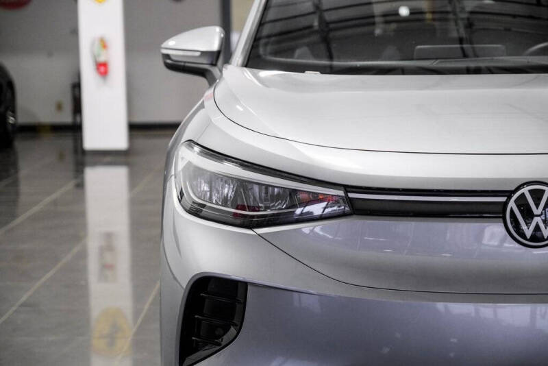 2023 Volkswagen ID.4 Pro