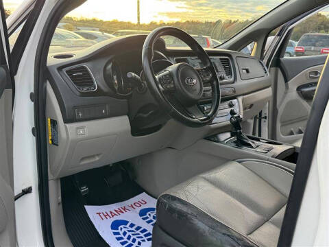 2016 Kia Sedona LX