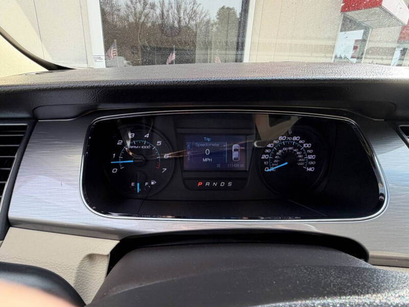 2018 Ford Taurus SEL