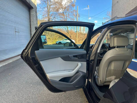 2017 Audi A4 2.0T quattro Premium Plus