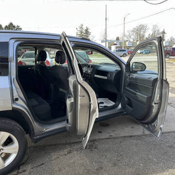 2016 Jeep Compass Sport