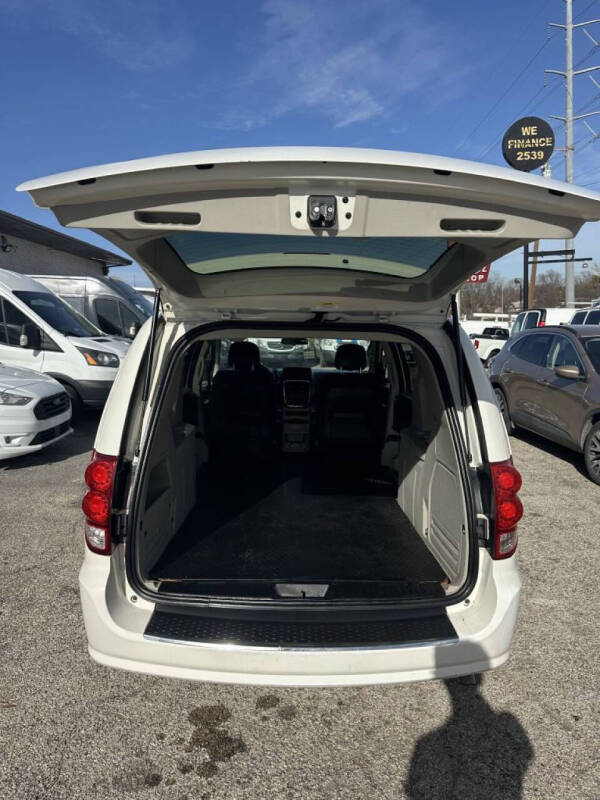 2011 Dodge Grand Caravan C/V