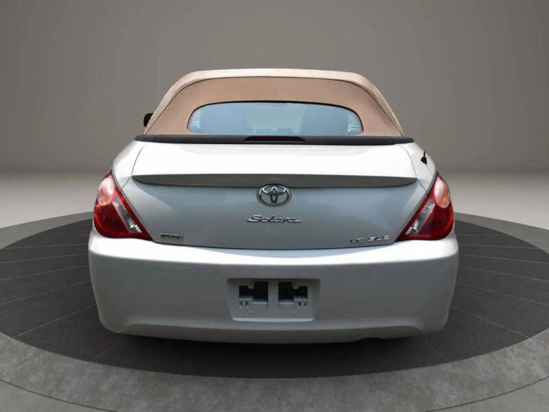 2005 Toyota Camry Solara