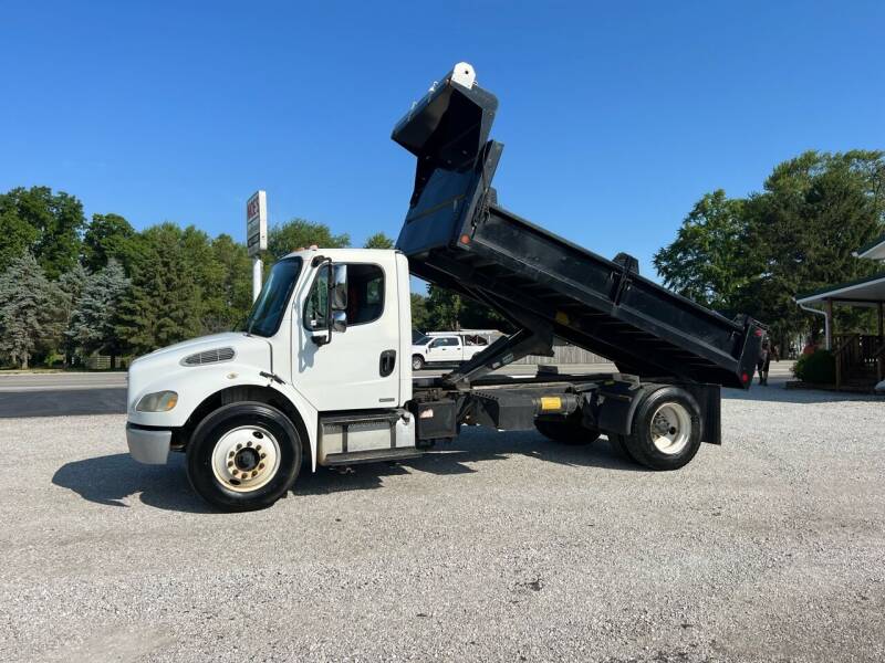 2007 Freightliner M2 106 for sale at MOES AUTO SALES in Spiceland IN