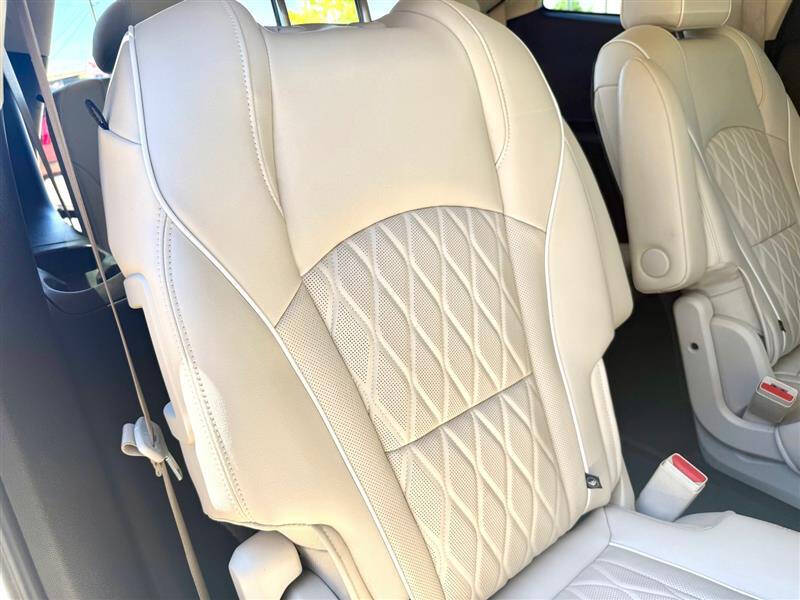 2022 Buick Enclave Avenir