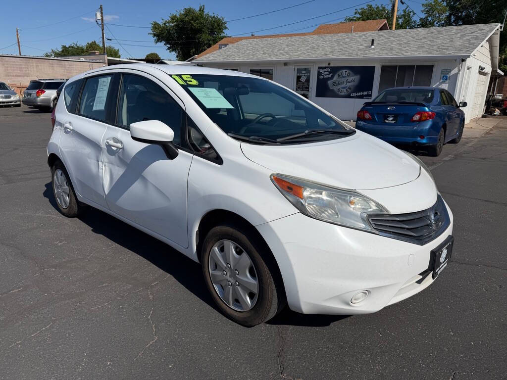 White 2015 Nissan Versa Note S S 4dr Hatchback 1