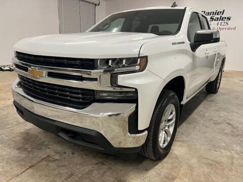 2020 Chevrolet Silverado 1500 for sale at Daniel Used Auto Sales in Dallas GA
