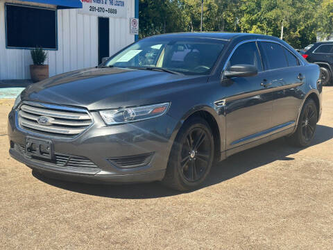 2017 Ford Taurus SE