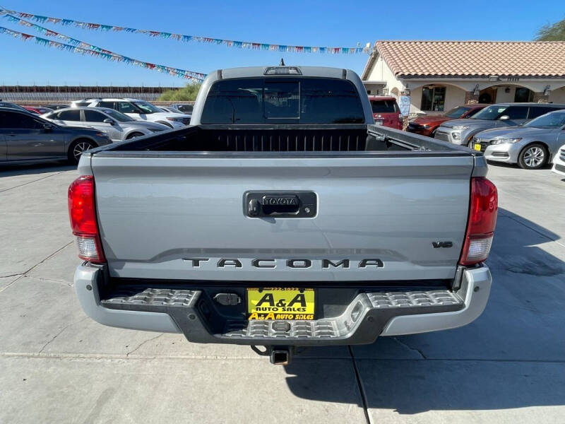 2019 Toyota Tacoma TRD Sport photo 7