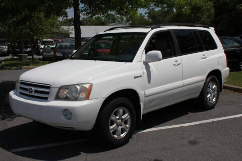 2001 Toyota Highlander for sale at Auto Bahn Motors in Winchester VA