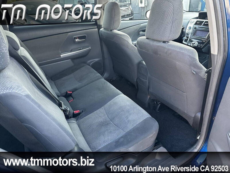 2013 Toyota Prius v Three