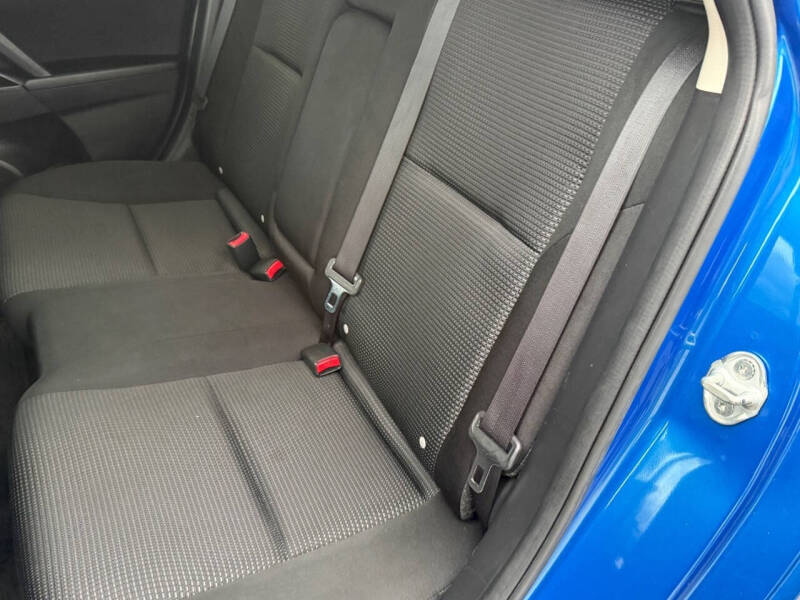 2012 Mazda MAZDA3 i Touring