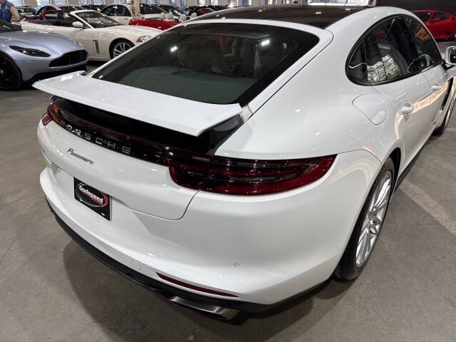 2017 Porsche Panamera