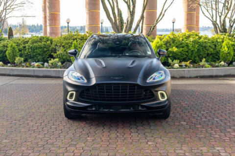 2022 Aston Martin DBX