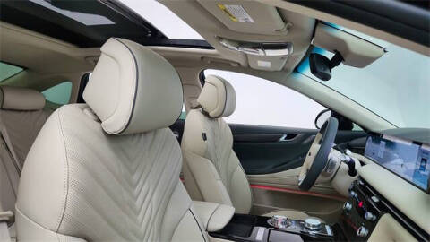 2025 Genesis G80 2.5T Sport Prestige