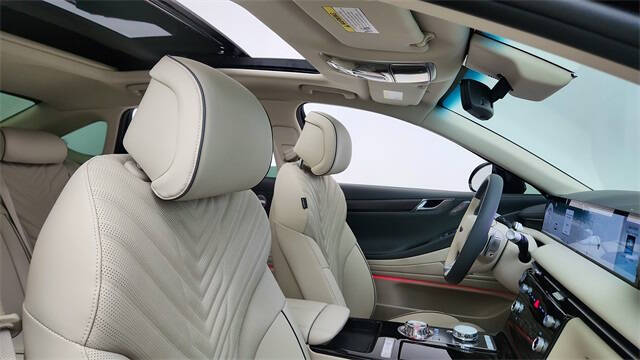 2025 Genesis G80 2.5T Sport Prestige