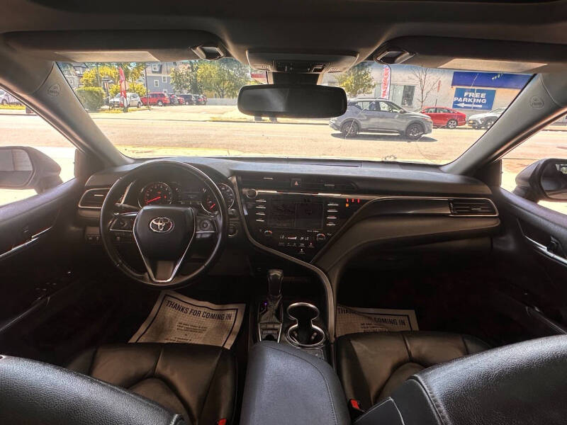 2019 Toyota Camry XSE
