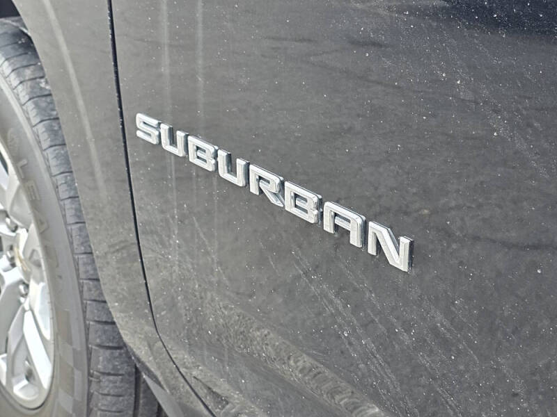 2021 Chevrolet Suburban LT