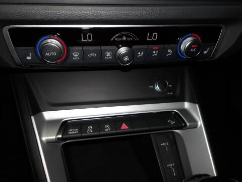 2019 Audi Q3 quattro Premium 45 TFSI