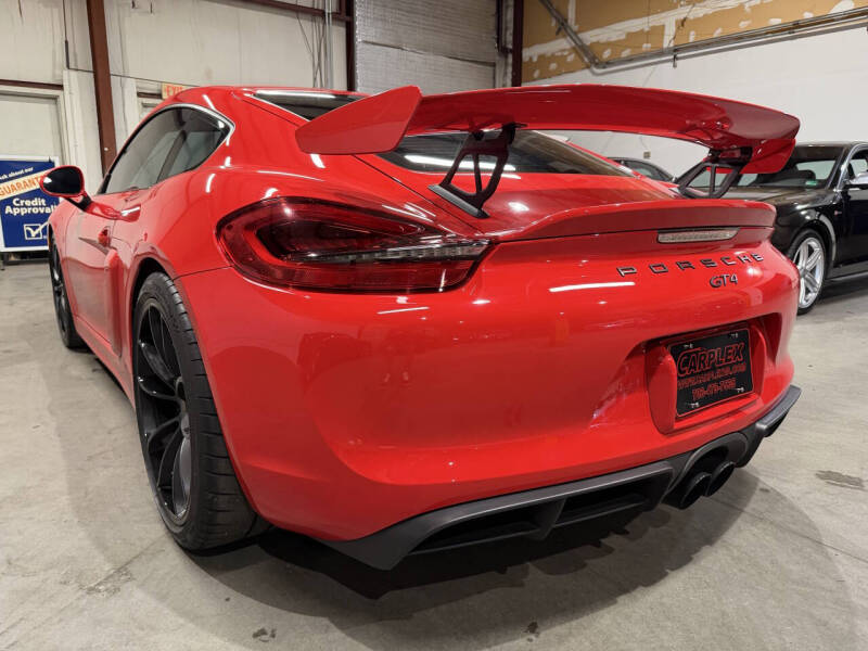 2016 Porsche Cayman GT4