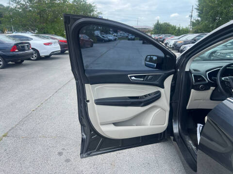 2018 Ford Edge Titanium