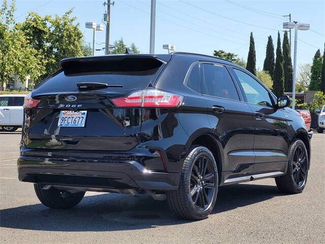 2022 Ford Edge ST-Line