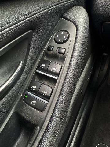 2016 BMW 5 Series 528i