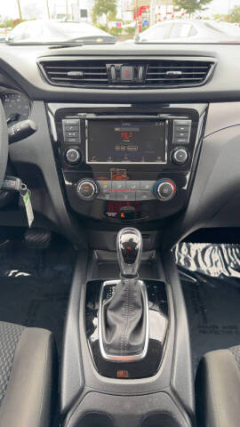 2022 Nissan Rogue Sport S