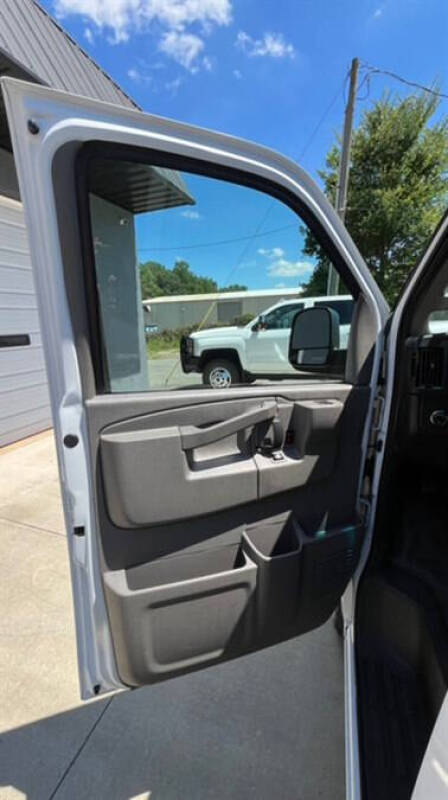 2018 Chevrolet Express LS 3500