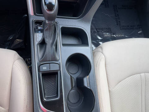 2016 Hyundai Sonata SE