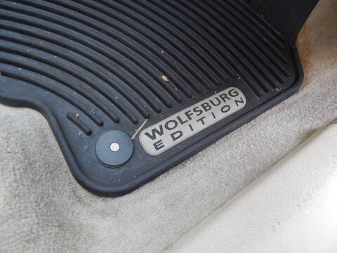 2015 Volkswagen Passat 1.8T Wolfsburg Edition