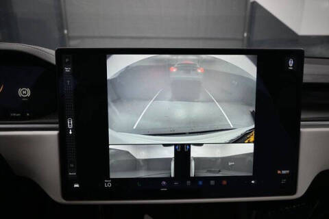 2022 Tesla Model S Plaid