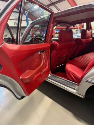 1975 Mercedes-Benz 280-Class