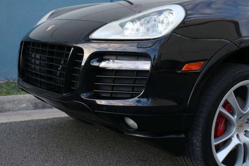 2009 Porsche Cayenne GTS Tiptronic