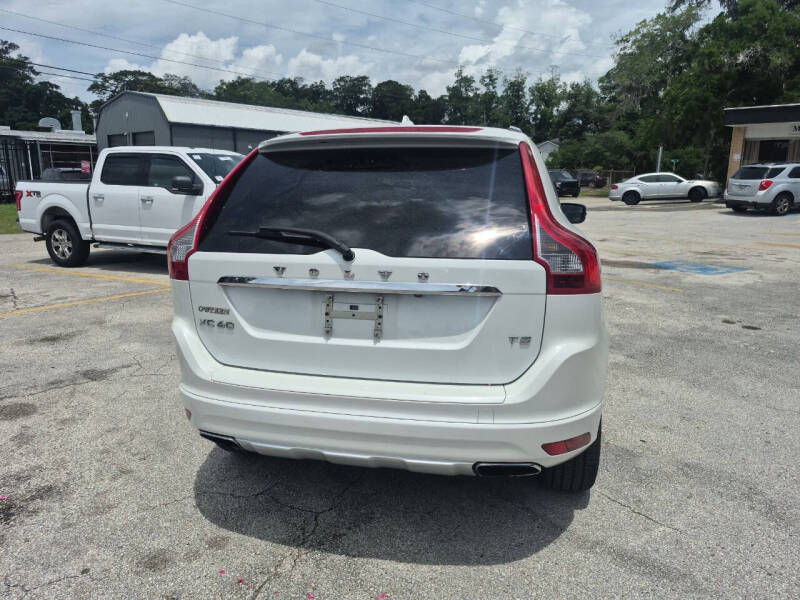 2015 Volvo XC60 T5 Drive-E Premier