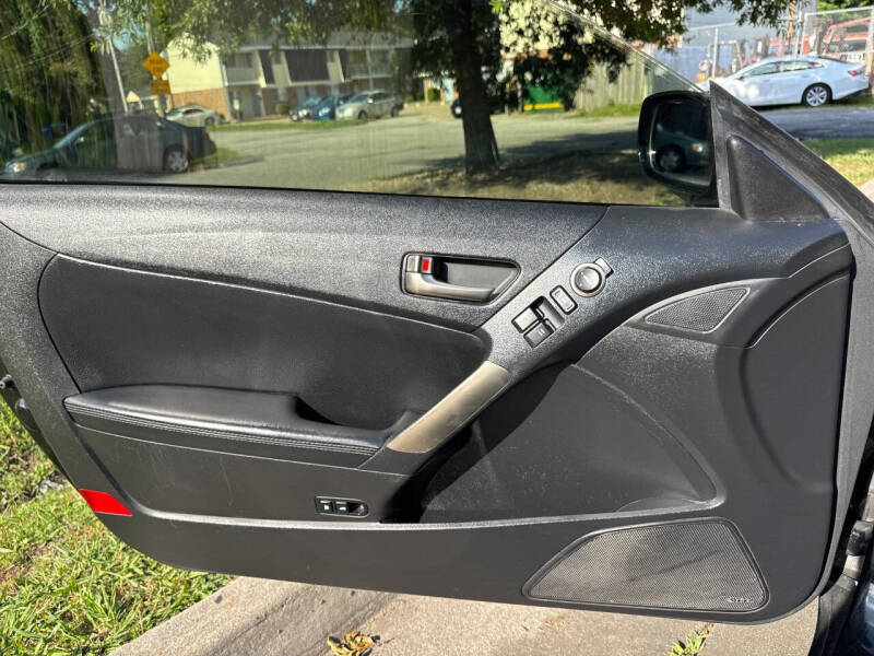 2015 Hyundai Genesis Coupe 3.8 Ultimate