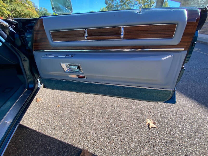 1976 Cadillac DeVille