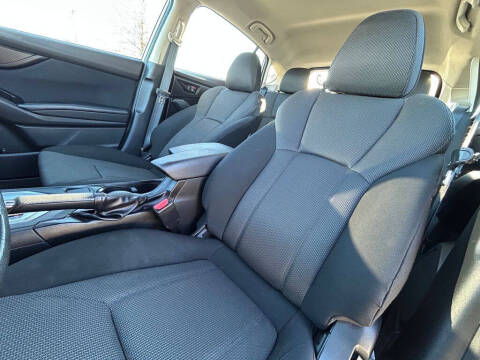 2019 Subaru Impreza 2.0i