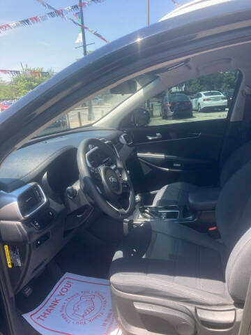 2018 Kia Sorento LX V6