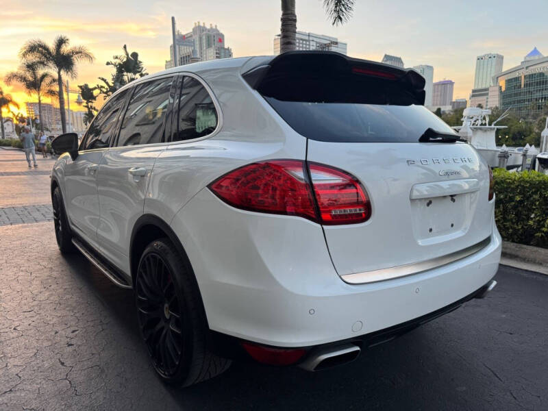 2013 Porsche Cayenne Tiptronic