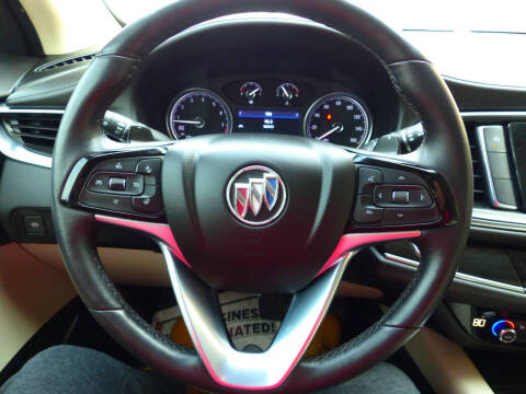 2023 Buick Enclave Essence