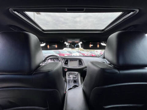 2015 Dodge Challenger SRT 392