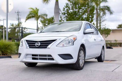 2018 Nissan Versa for sale at AUTO BURGOS in Hollywood FL