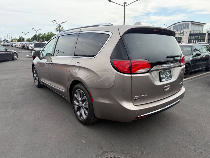 2017 Chrysler Pacifica Limited