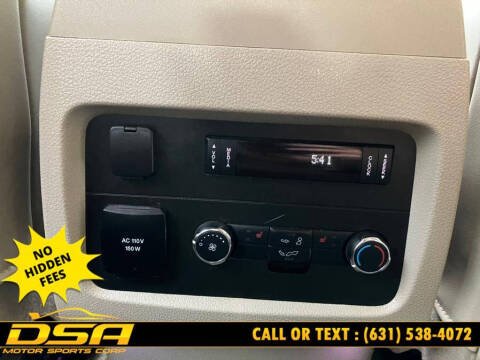 2016 Lincoln Navigator Select