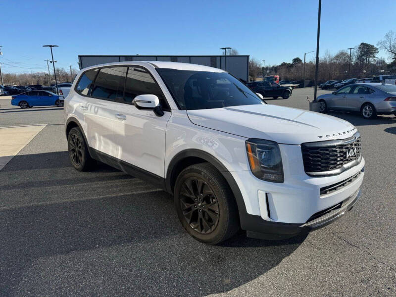 2022 Kia Telluride LX