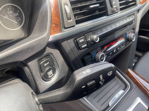 2013 BMW 3 Series 328i