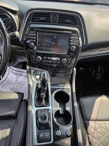 2017 Nissan Maxima Platinum